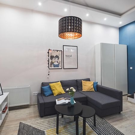Cyc Apartment Budapest Exteriör bild